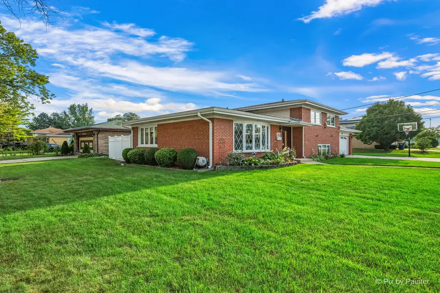 1241 Fargo Avenue, Des Plaines, IL 60018 - #3