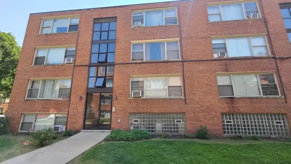 2239 W Farwell Avenue #2A, Chicago, IL 60645