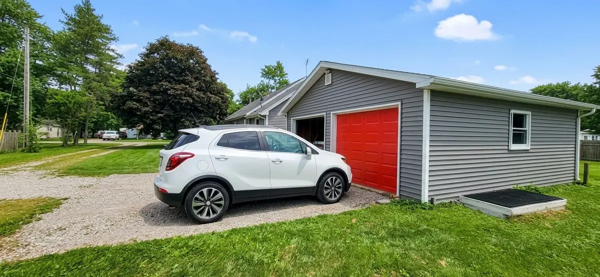 806 S Iowa Street, Ashmore, IL 62863 - #1