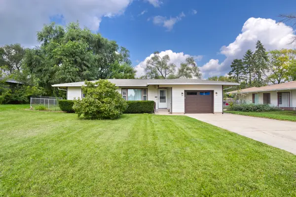 1104 Jasper Drive, McHenry, IL 60051