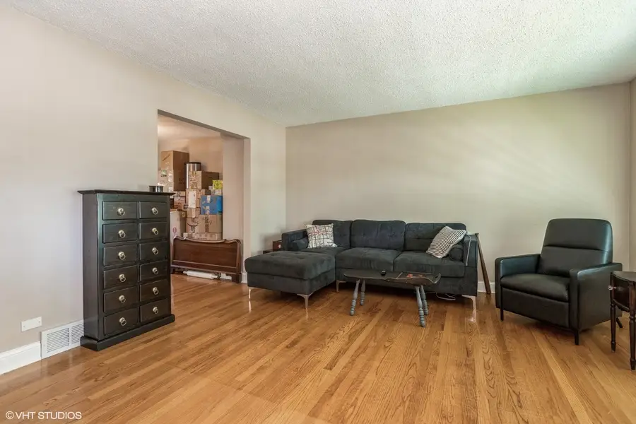 1011 W Hillgrove Avenue, La Grange, IL 60525 - #2