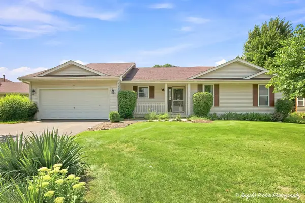 419 Wimbleton Trail, McHenry, IL 60050