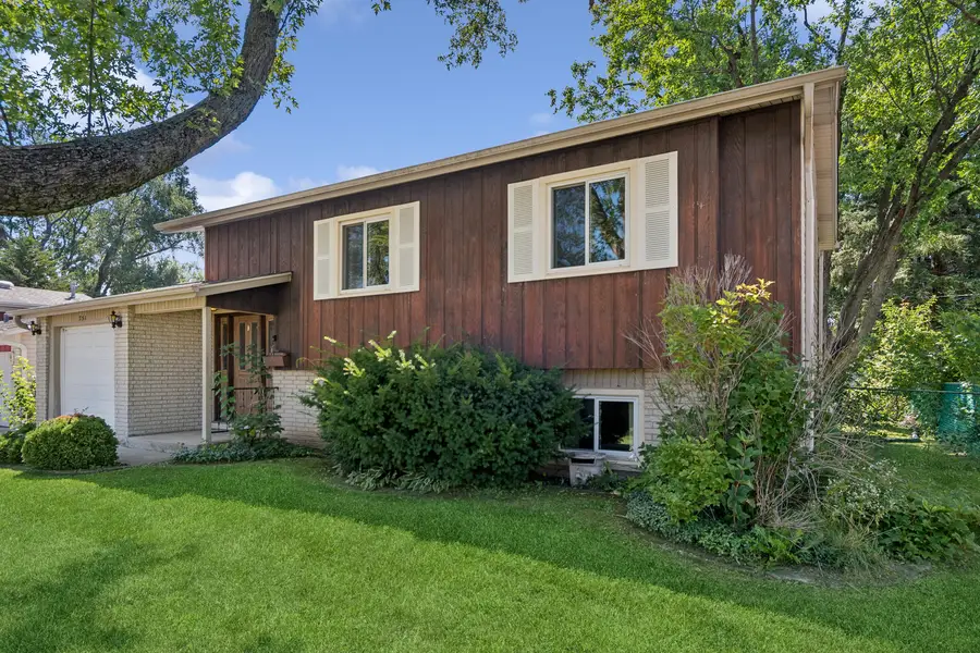 731 Nolan Avenue, Glendale Heights, IL 60139 - #2