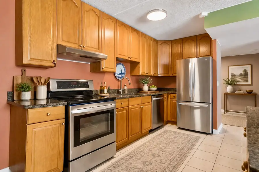 1301 N Western Avenue #237, Lake Forest, IL 60045 - #2