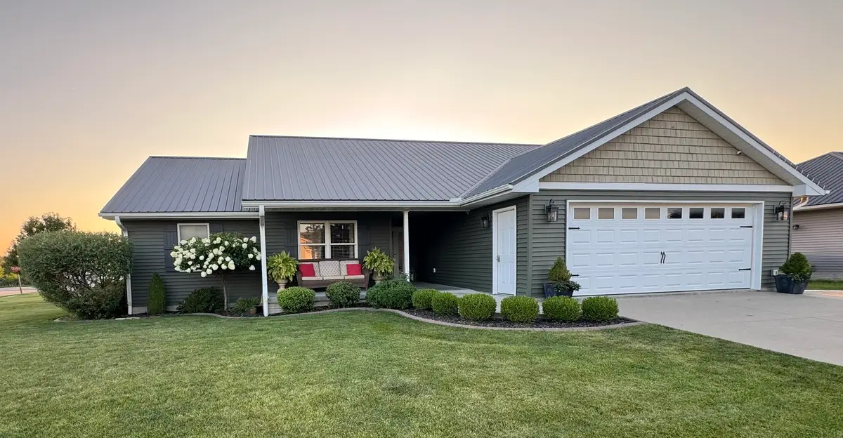 500 River King Road, Clinton, IA 52732 - #1