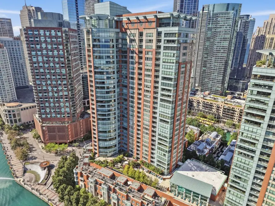 415 E North Water Street #2805, Chicago, IL 60611 - #2