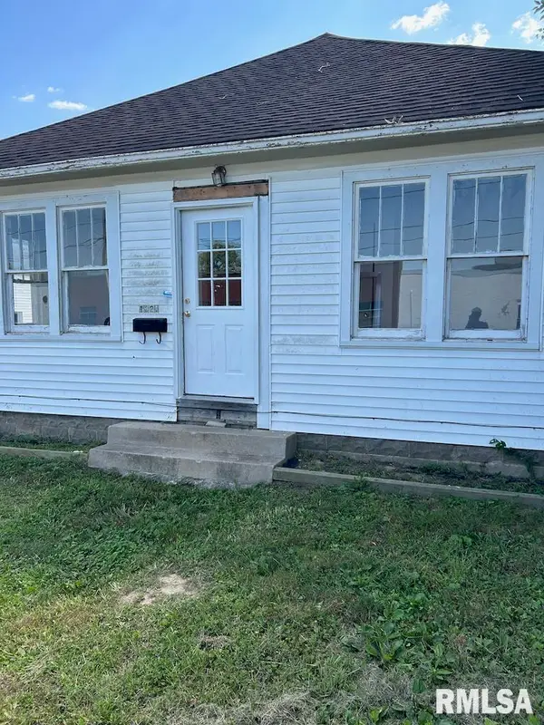 1521 Grace Street, Murphysboro, IL 62966
