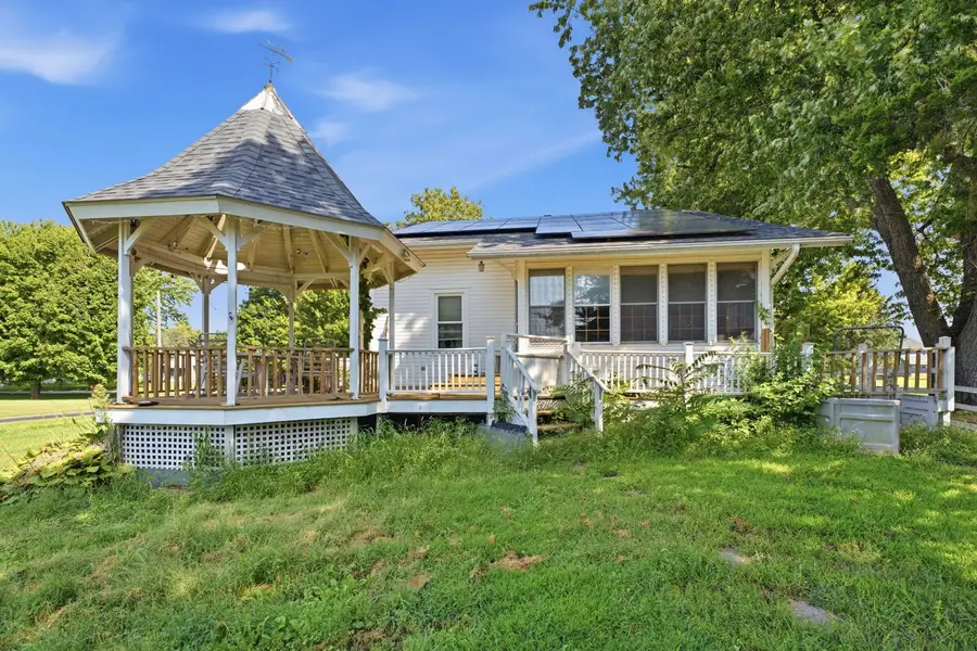 202 E Liberty Street, Joy, IL 61260 - #2