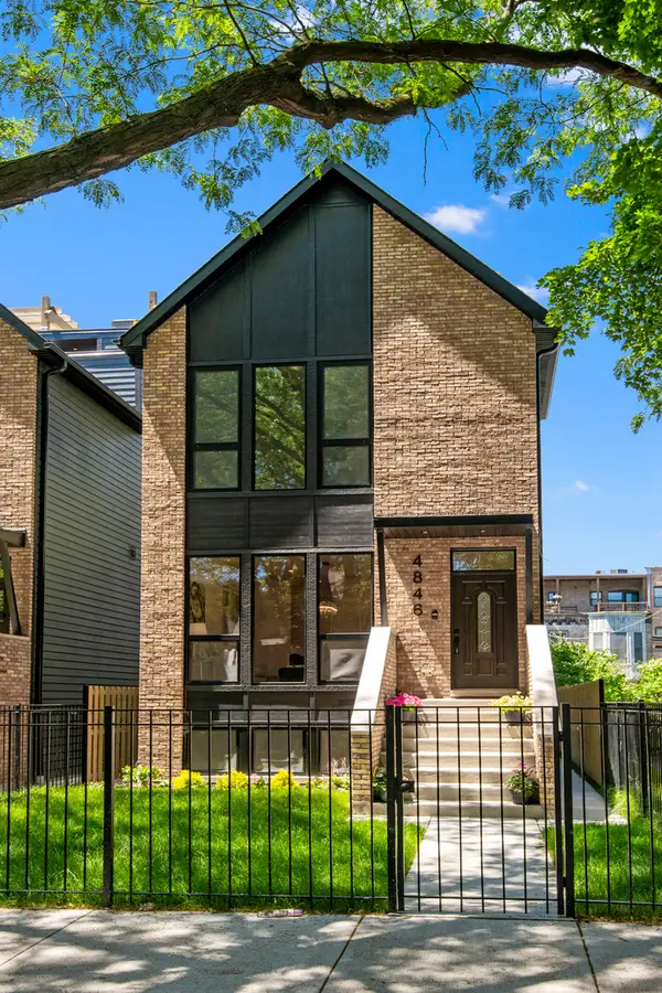 4844 N Hermitage Avenue, Chicago, IL 60640