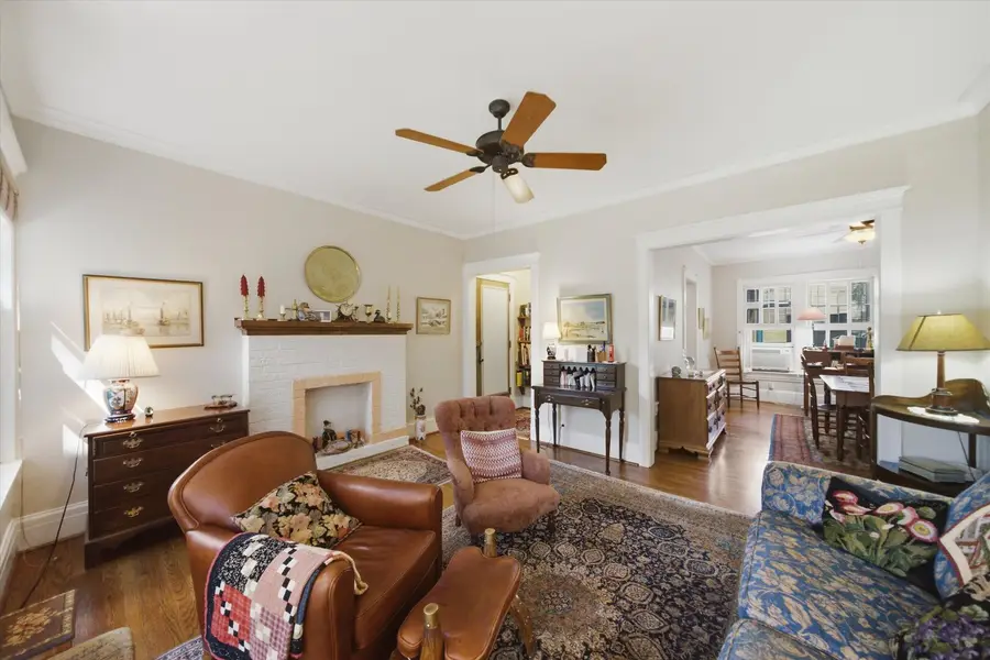 1133 Maple Avenue #3E, Evanston, IL 60202 - #3