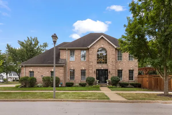 458 W Grantley Avenue, Elmhurst, IL 60126