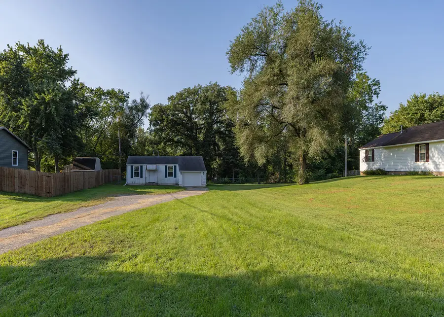 408 10th Avenue, Colona, IL 61241 - #2