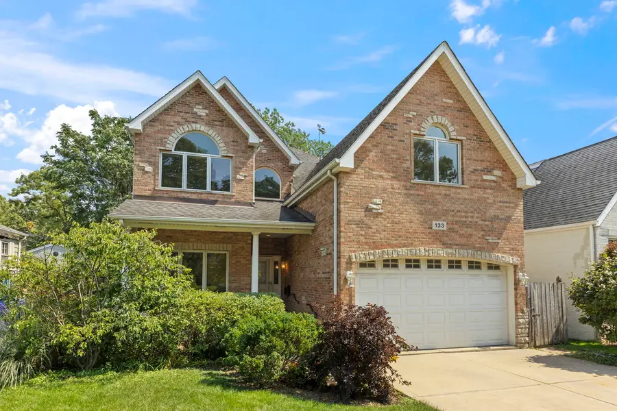 133 N Geneva Avenue, Elmhurst, IL 60126 - #2