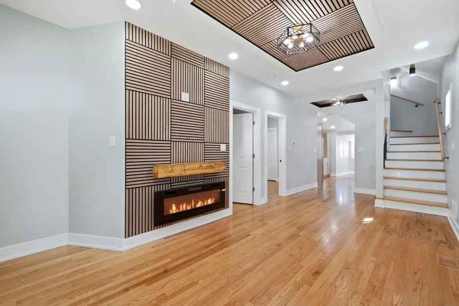 10825 S Avenue H, Chicago, IL 60617 - #2