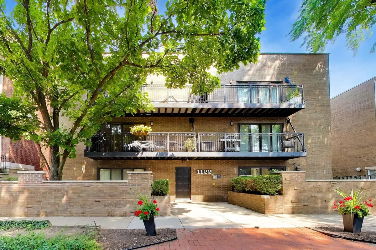 1122 W Altgeld Street #1, Chicago, IL 60614 - #1