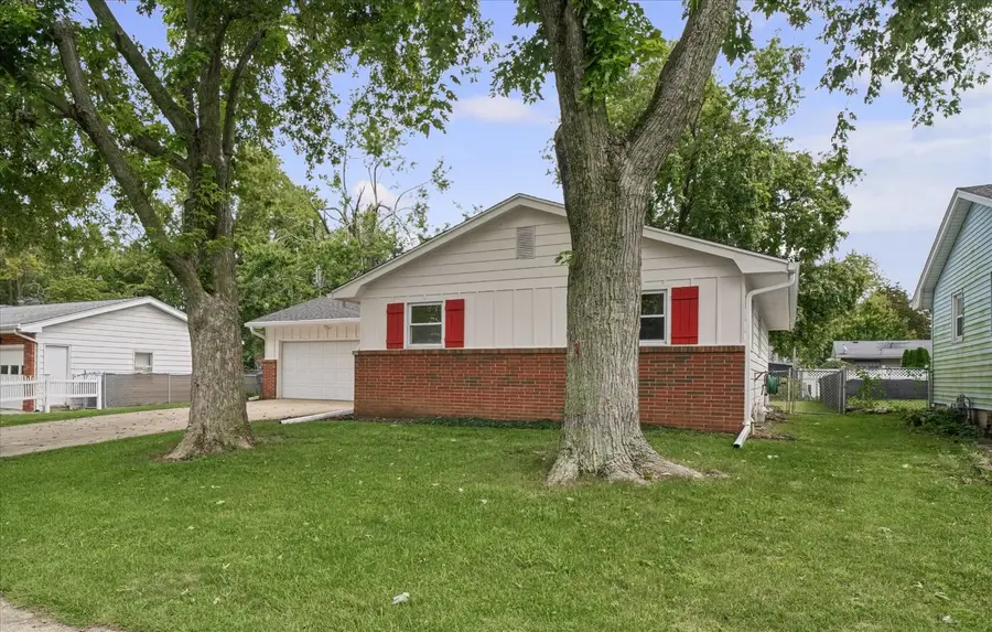 1223 Townley Drive, Bloomington, IL 61704 - #3