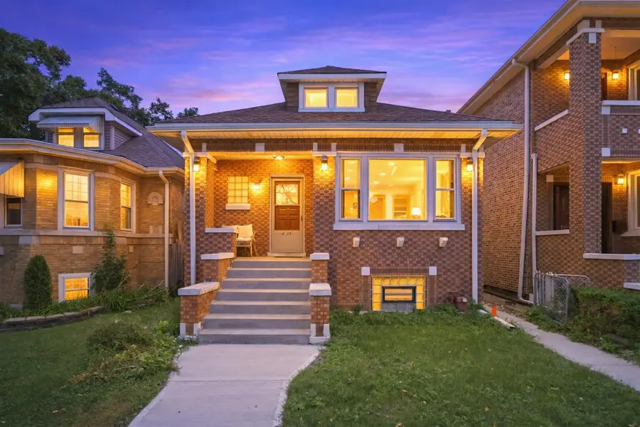 4905 S Keeler Avenue, Chicago, IL 60632 - #2