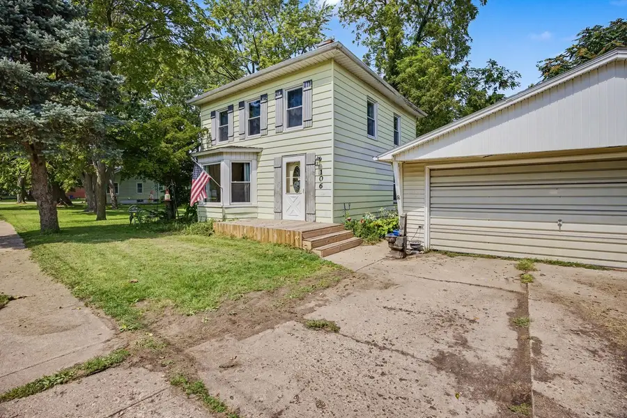 106 E Front Street, Granville, IL 61326 - #2