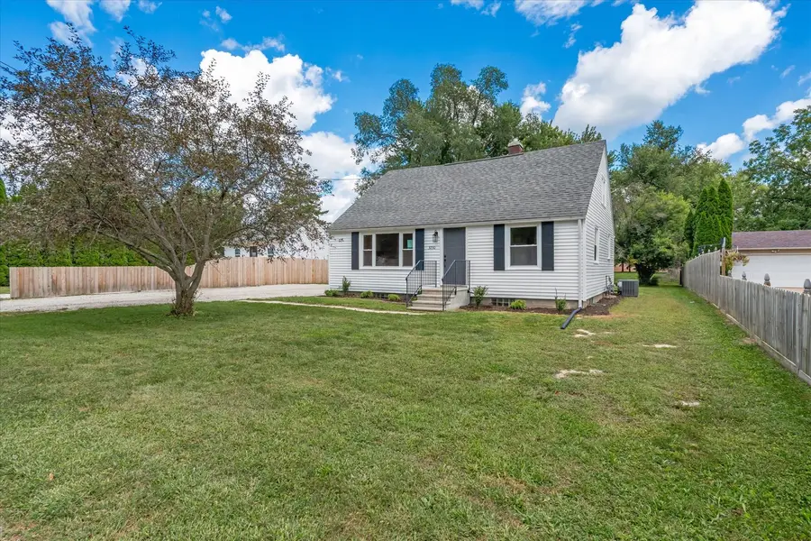 3230 40th Street, Moline, IL 61265 - #3