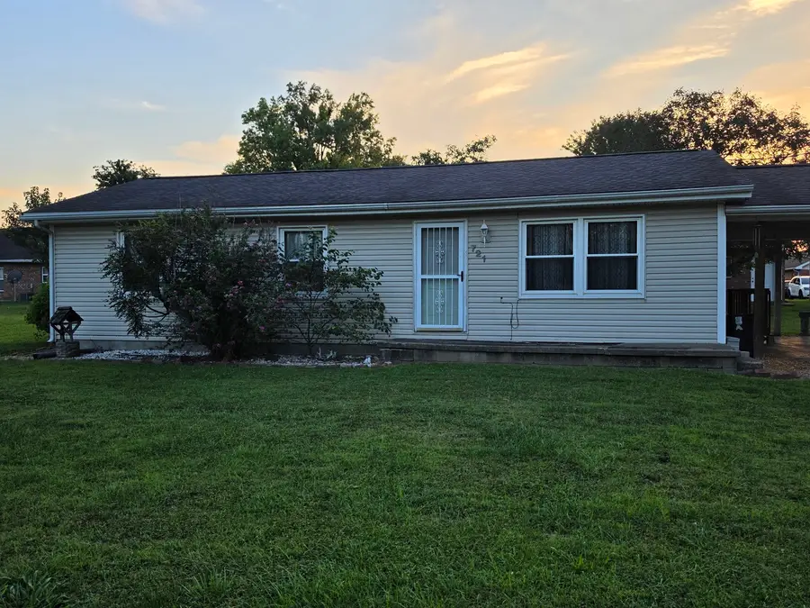 721 N 21st Street, Herrin, IL 62948 - #2