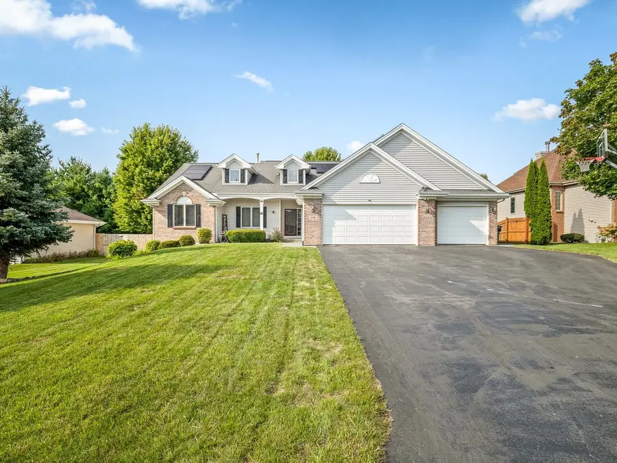 206 Star Fire Road, Poplar Grove, IL 61065 - #2