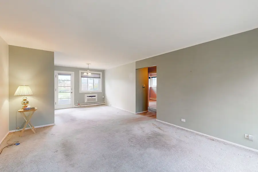1161 W Grant Drive, Des Plaines, IL 60016 - #3
