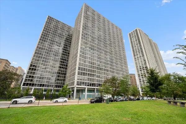 330 W Diversey Parkway #706, Chicago, IL 60657