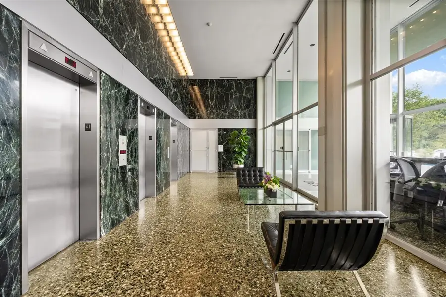 330 W Diversey Parkway #706, Chicago, IL 60657 - #3