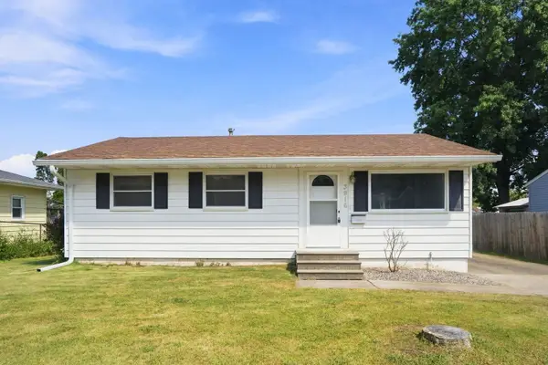 3916 W Lombard Street, Davenport, IA 52804