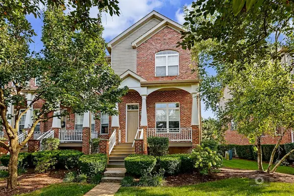 1116 Longwood Drive, Lisle, IL 60532
