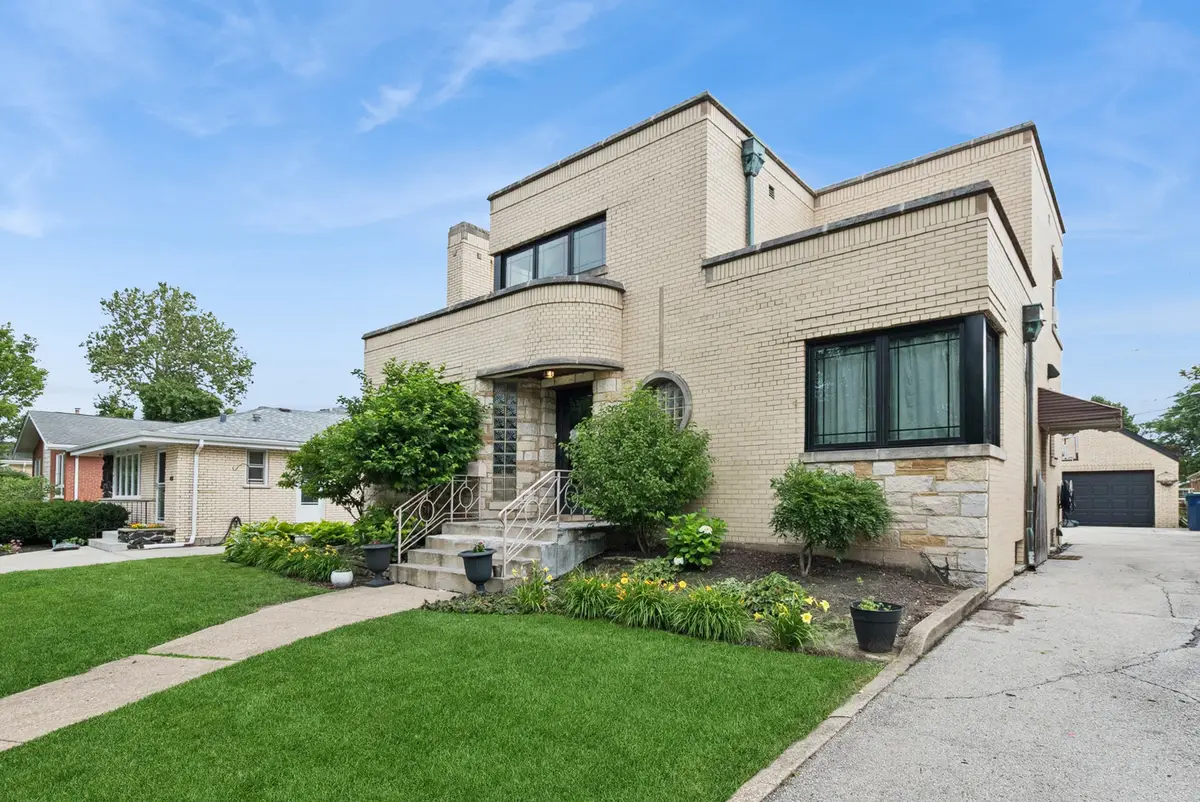 10155 S Clifton Park Avenue, Evergreen Park, IL 60805 - #1