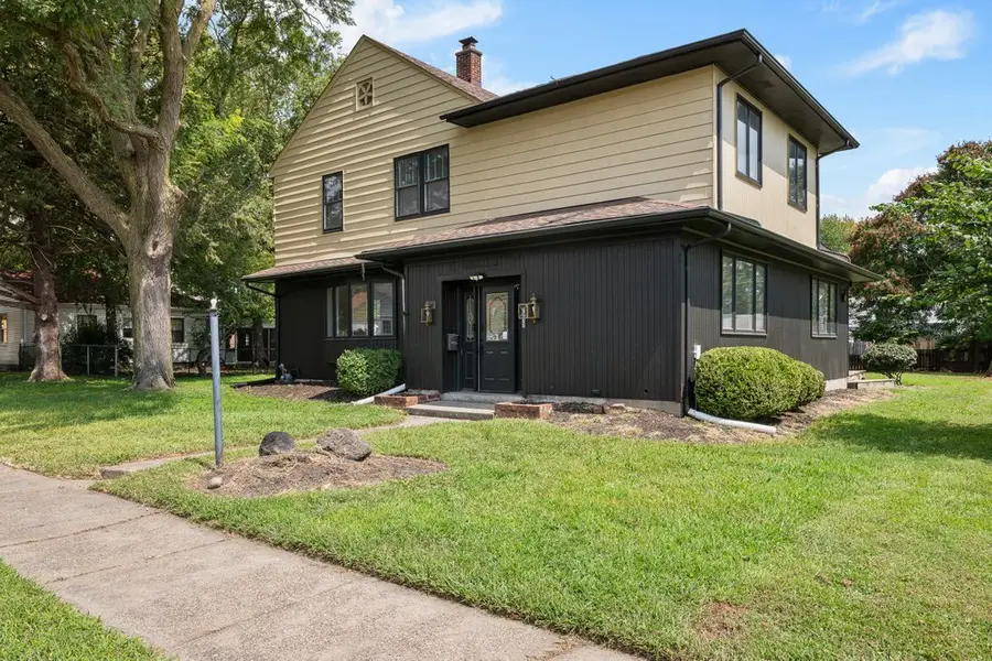 2217 15 1/2 Street, Rock Island, IL 61201 - #3