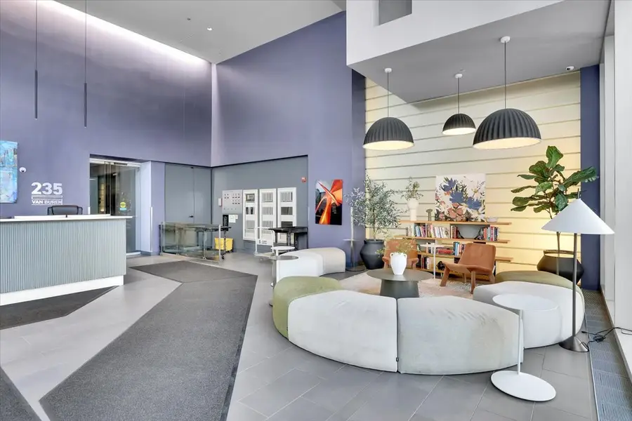 235 W Van Buren Street #2007, Chicago, IL 60607 - #3
