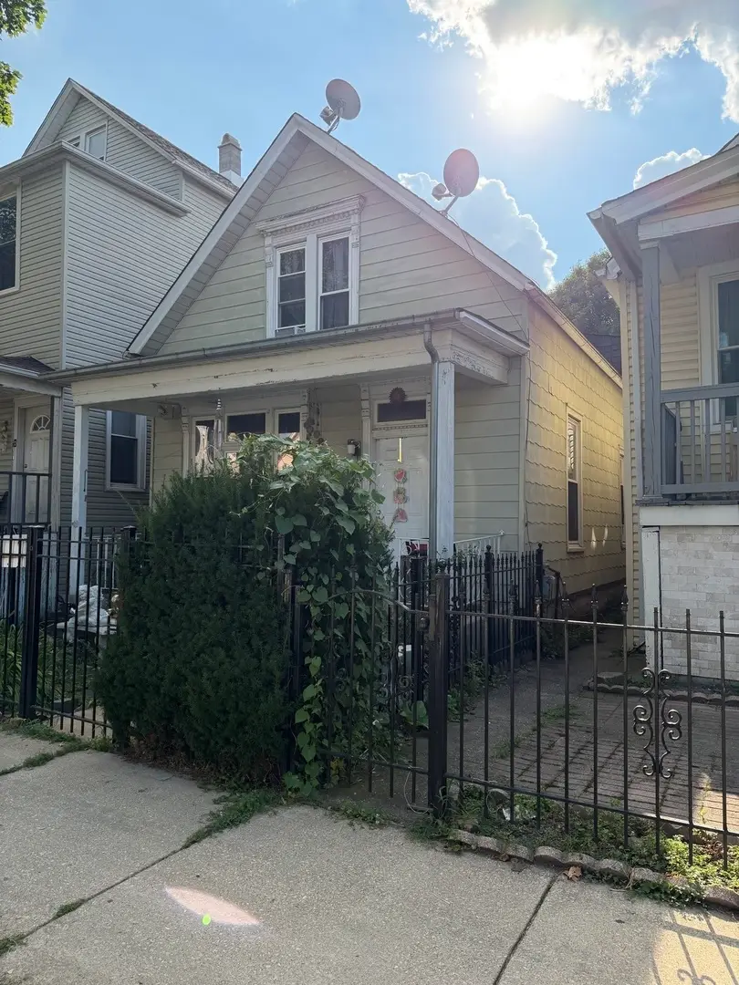 4208 S Artesian Avenue, Chicago, IL 60632 - #3