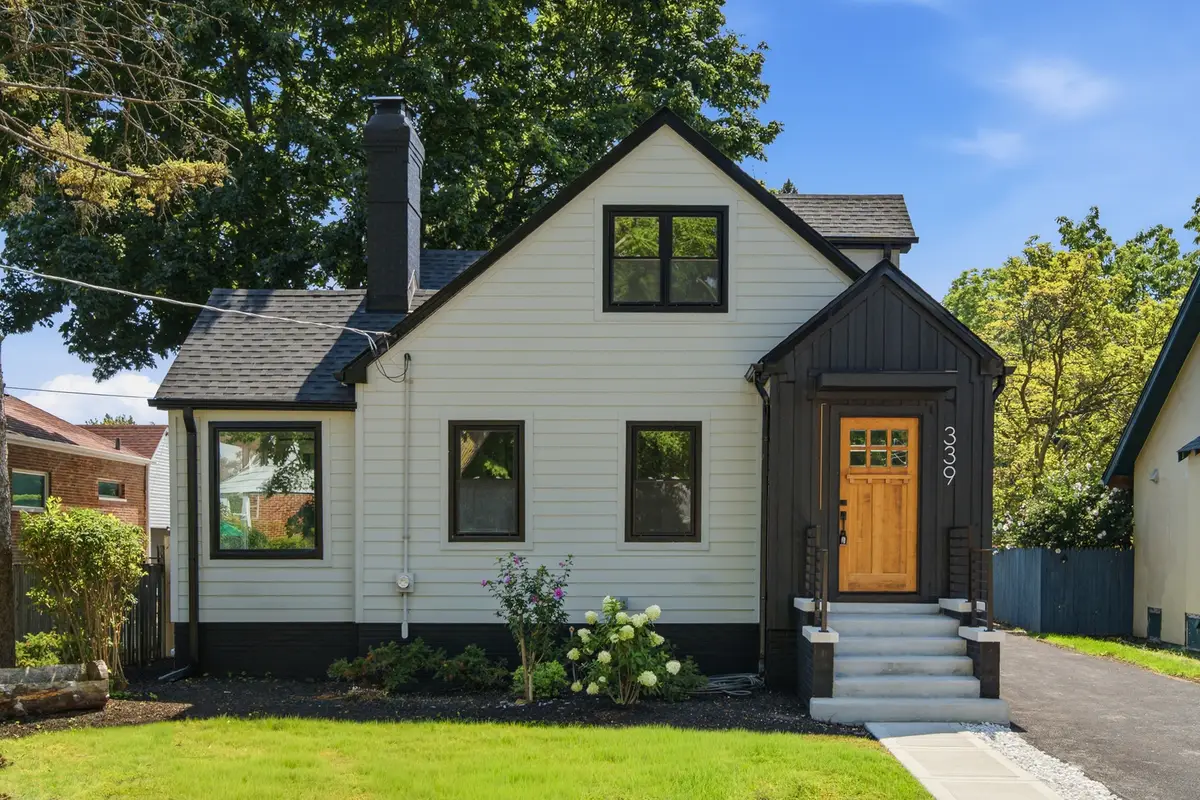 339 Prairie Avenue, Highwood, IL 60040 - #1