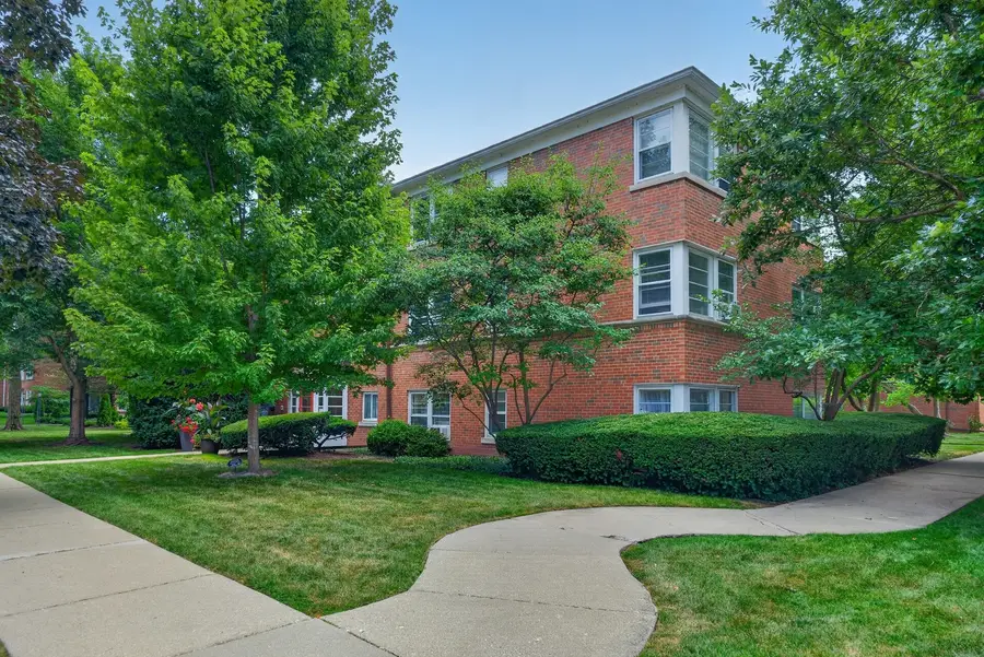 2541 Bennett Avenue #1, Evanston, IL 60201 - #2