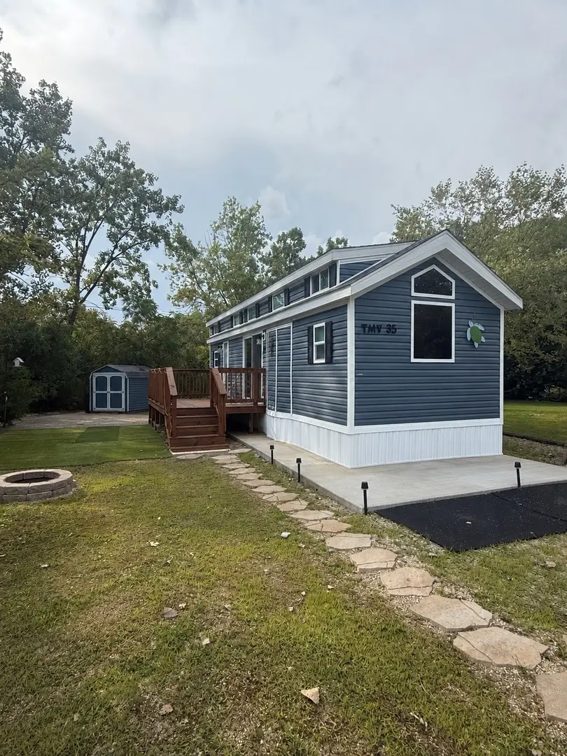 35 Dinosaur Road, Wilmington, IL 60481 - #1