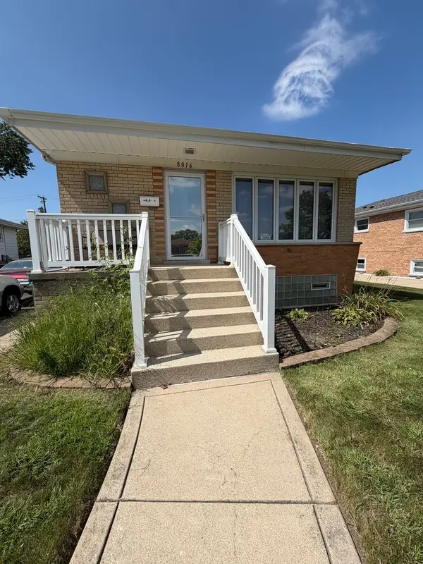 8016 Natchez Avenue, Burbank, IL 60459