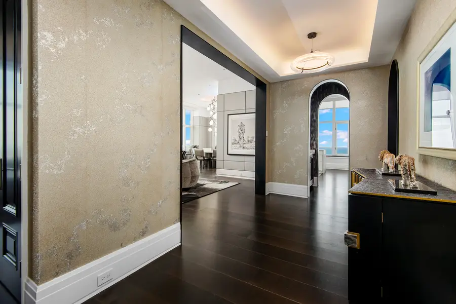 132 E Delaware Place #6206, Chicago, IL 60611 - #3