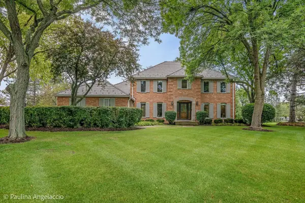 1853 N Braymore Drive, Inverness, IL 60010