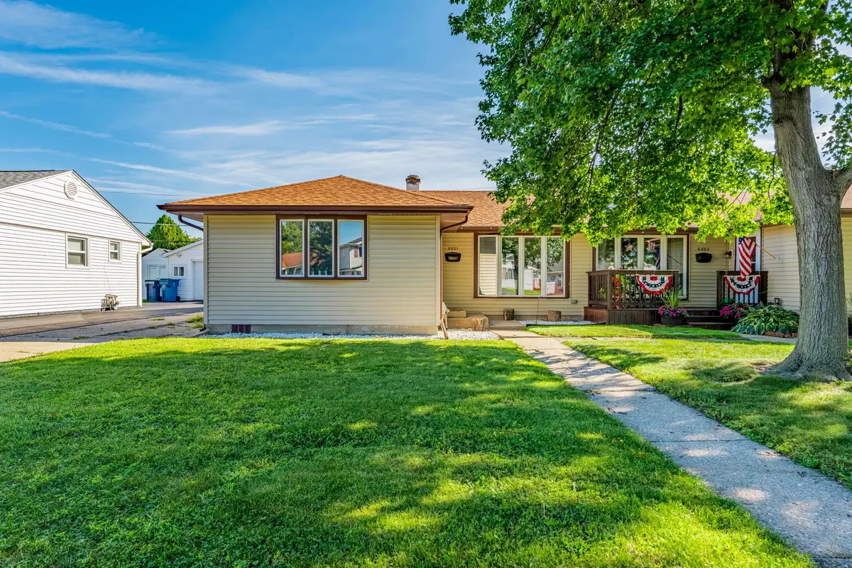 8801 Kilbourn Avenue, Hometown, IL 60456 - #1