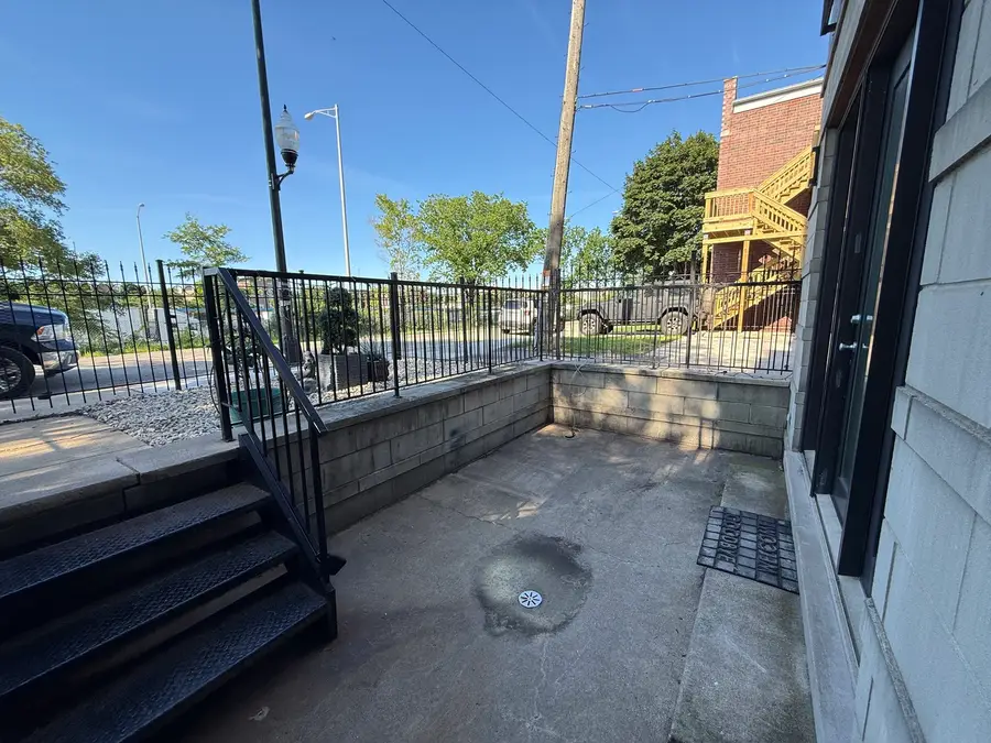 2513 W Congress Parkway #1, Chicago, IL 60612 - #2