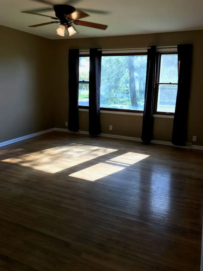 1221 Avenue A, Rochelle, IL 61068 - #3