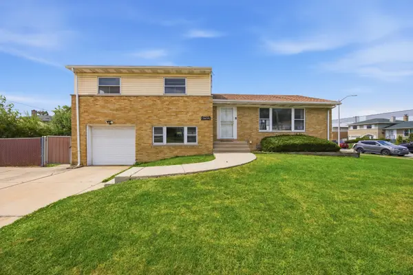 1670 N 5th Avenue, Melrose Park, IL 60160