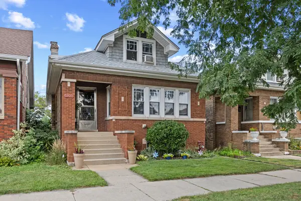 5928 W Grace Street, Chicago, IL 60634