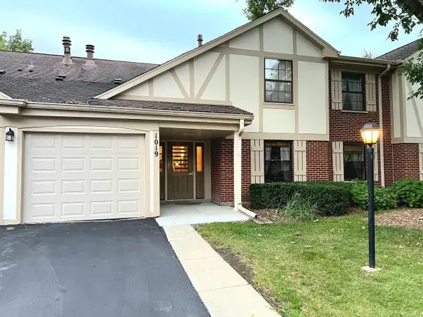 1019 Thorndale Court #A2, Wheeling, IL 60090