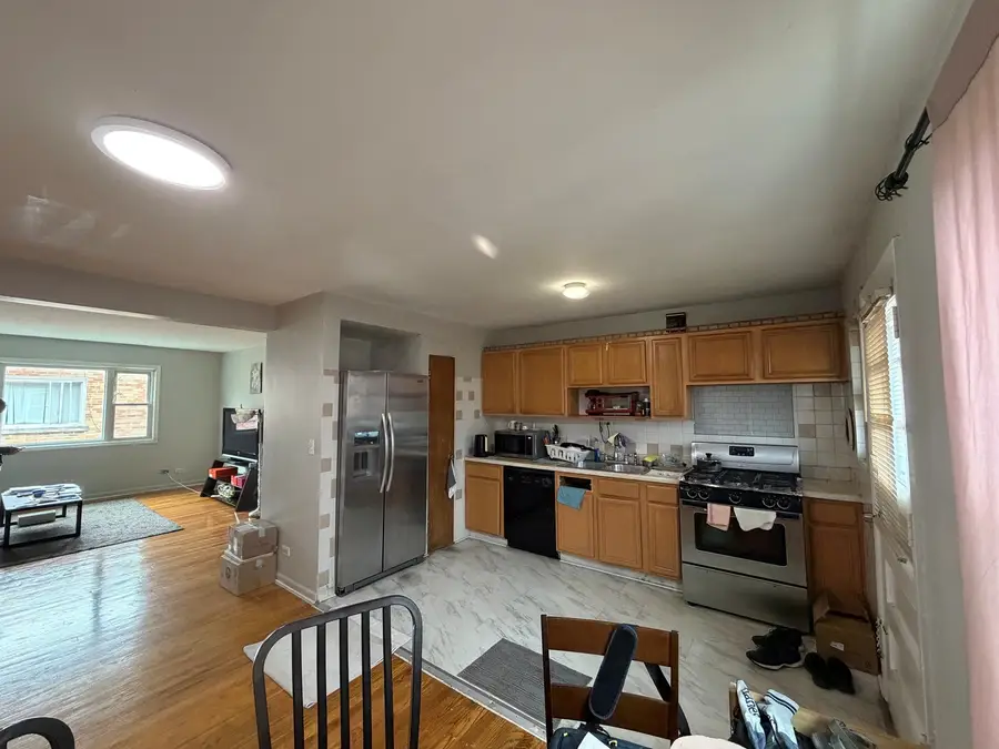 6338 N Kedzie Avenue #2W, Chicago, IL 60659 - #3