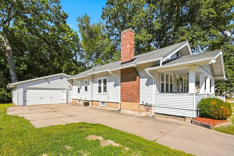 3155 18th Avenue, Moline, IL 61265 - #3