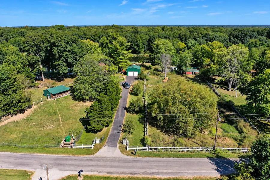 5378 E Houston Road, Woodlawn, IL 62898 - #2