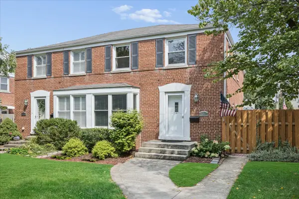 723 S La Grange Road, La Grange, IL 60525